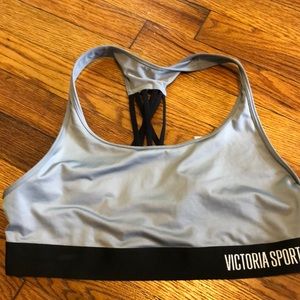 Victoria’s Secret sports bra sz L EUC worn once